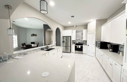 Red Rock House | Luxury 3Story Private Pool 8BR Retreat