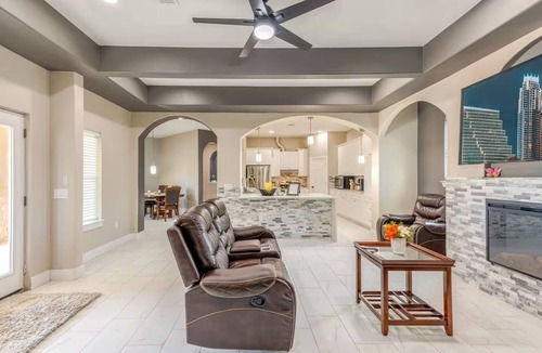 Red Rock House | Luxury 3Story Private Pool 8BR Retreat