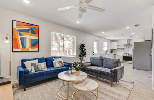 North Richland Hills House | Luxury 4 BD Home Getaway w/Pool & Sleeps 10