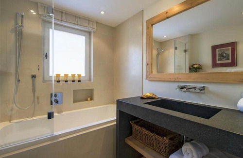 Zweisimmen Nr Gstaad Apartment | Luxury 4 Bdr Ski Chalet W Sauna Hottub