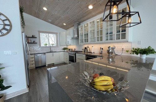 Emigrant Villa | Luxury 4 bed/3.5 bath villa, 30 min to Yellowstone Park