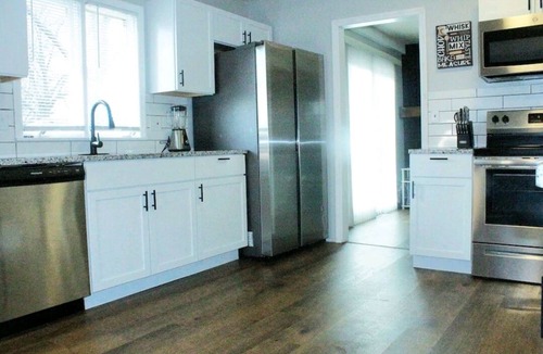 Kansas City House | Luxury 4 Bed Room Near Stadium