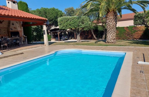 Argeles-sur-Mer Villa | Luxury 4 Bed Villa, Private Pool, Wifi, Aircon, Quiet Area, Lovely Seaside Town