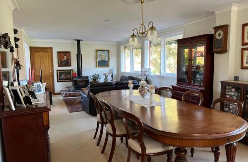 Dee Why House | Luxury 4 bedroom house