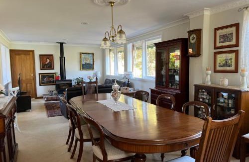 Dee Why House | Luxury 4 bedroom house