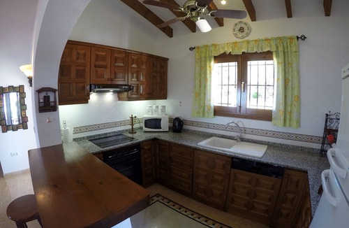 Monte Pego Villa | Luxury 4 Bedroom Villa - 10 berth - Private Heated Infinity Pool - with Sea View