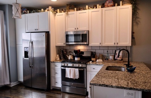 West Conshohocken House | Luxury 4 BR Townhouse w/Parking