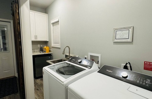 Augusta House | Luxury 4B/4.5b Home, EV Charger, deck by MCG #9