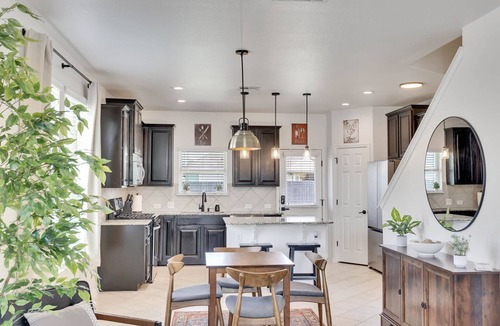 Buda House | Luxury 4BR 2 5BA Home EV Charger Pool Access