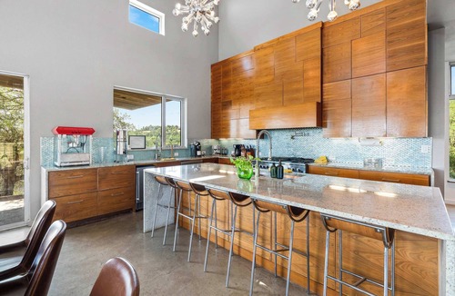 Dripping Springs House | Luxury 4BR Hilltop Retreat with Scenic Views
