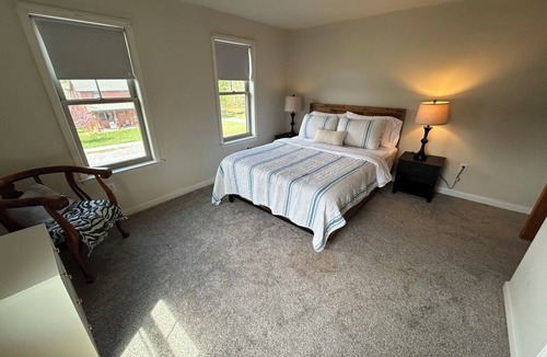 Canaan Valley House | Luxury 4BR House on Riverfront in Davis WV