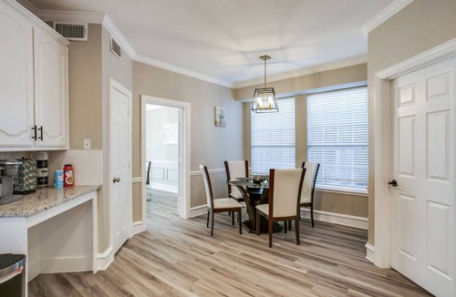 Plano House | Luxury 5 Bedroom, 3.5 Bathroom Pool Hot Tub