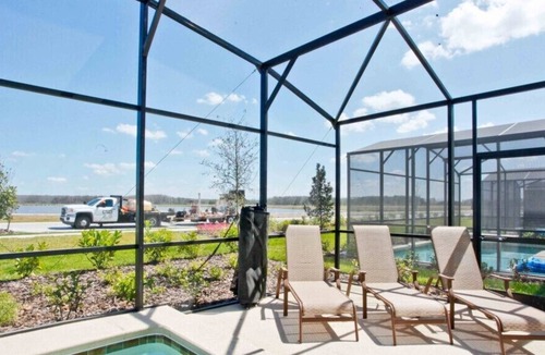 Kissimmee House | Luxury 5 bedroom with pool