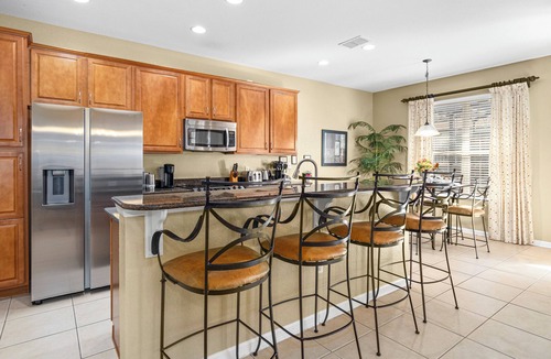 Windsor Hills Villa | Luxury 5 Star Vacation Villa- Free WiFi & Long Distance