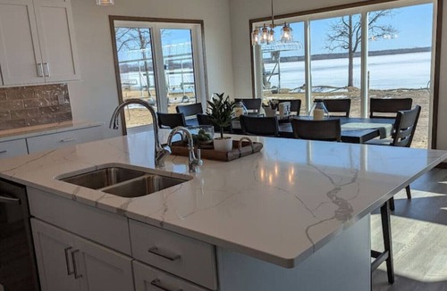 Otter Tail County House | Luxury 5BR on Rush Lake!