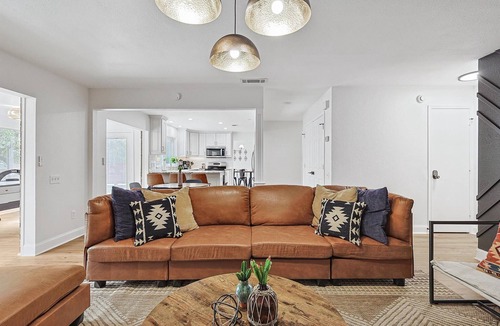 North Richland Hills House | Luxury 5BR Getaway | Pool, Theater & Game Room