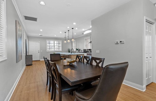 River North Condo | Luxury 6BD/5BTH + Roofdeck - Downtown Chicago!