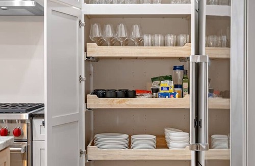 River North Condo | Luxury 6BD/5BTH + Roofdeck - Downtown Chicago!