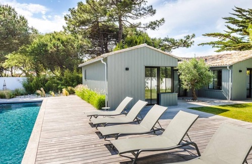 Les Portes-en-Re Villa | Luxury 6bdr private pool villa