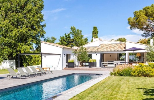Les Portes-en-Re Villa | Luxury 6bdr private pool villa