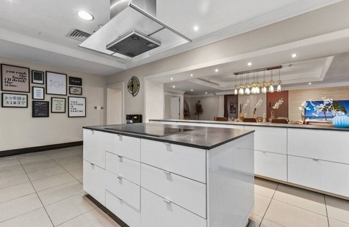 Jumeirah Beach Residence Apartment | Luxury 6BR JBR Penthouse – Panoramic Sea Views, Steps to Marina Beach & The Walk
