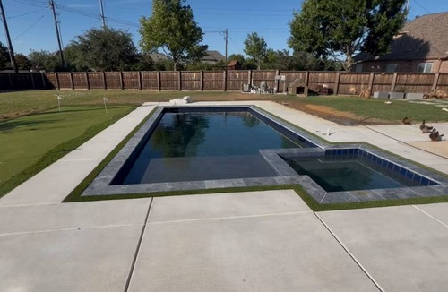 Frisco House | luxury 6br pool home - putting green - gym - sleeps 20