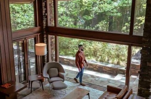 East Memphis House | Luxury 6BR Spacious Fay Jones Home, Memphis