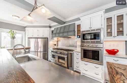 Amaranth House | Luxury 7 bedroom/5 bathroom, 2 kitchen rural estate property