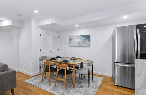 Columbia Heights House | Luxury 7BR Rowhouse w/Rooftop, Yard & Parking Near U St