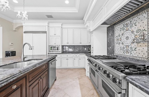 Las Olas Isles House | Luxury 7BR Waterfront Las Olas Isles Mansion with pool & dock.