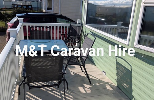 Chapel Saint Leonards House | Luxury 8 berth spacious caravan