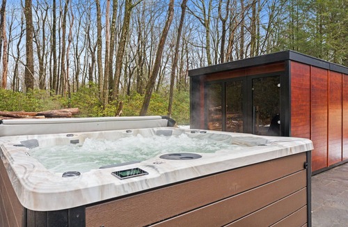 Jim Thorpe House | Luxury A-Frame: Hot Tub, Sauna & Views