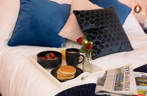 Poole Apartment | Luxury Accommodation Poole - The Guildhall Chambers