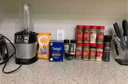 The Hill Apartment | Luxury Accommodation Dead Center Downtown New Haven!