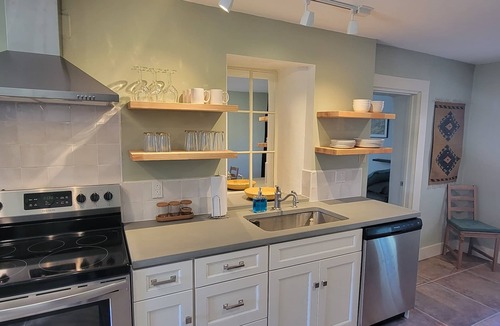 Fort Davis House | Luxury Adobe Home near Marfa and McDonald Observatory