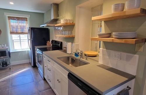Fort Davis House | Luxury Adobe Home near Marfa and McDonald Observatory