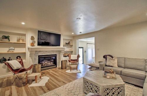 North Valley House | Luxury Albuquerque Home w/Pool, Deck, + Hot Tub!