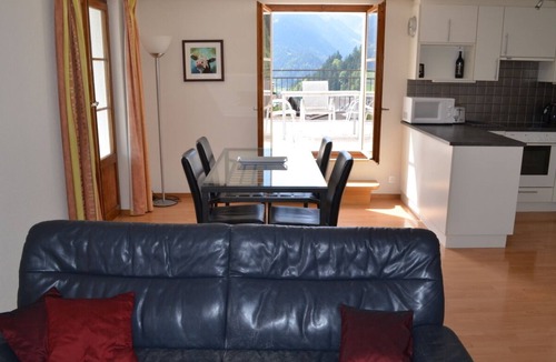 Chateau-d'Oex Apartment | Luxury alpine apartment with indoor pool, sauna & gym, near Gstaad