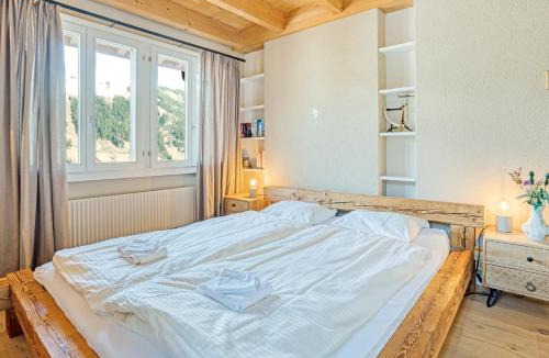 Lenk House | Luxury Alpine Chalet with Panoramic Views