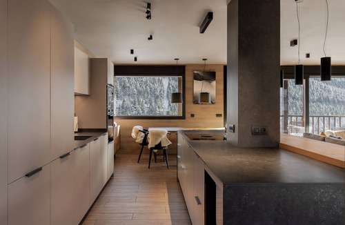 Soldeu Apartment | Luxury Alpine Residence with Hot Tub