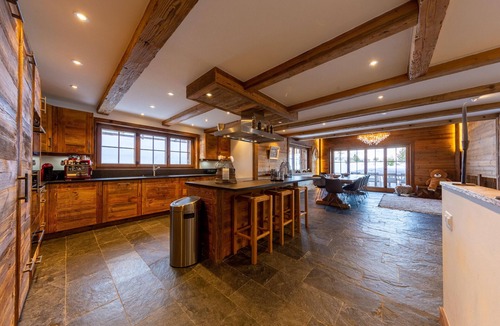 Saint-Pierre-de-Clages Ski Chalet | Luxury Alps Chalet YOLO