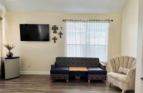Barker House | Luxury and all the Extras! Gameroom-Office-Gym