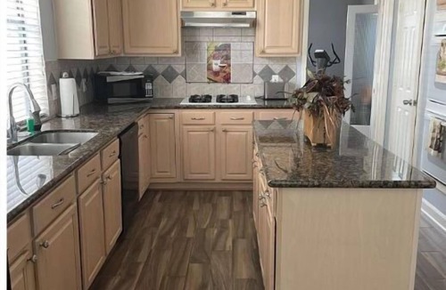 Barker House | Luxury and all the Extras! Gameroom-Office-Gym