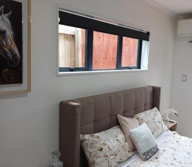 Helensville House | Luxury and Nature View Stay