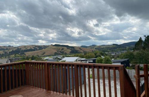 Helensville House | Luxury and Nature View Stay