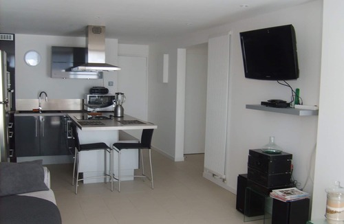 Palavas-les-Flots Apartment | Luxury apartment direct beach and pool