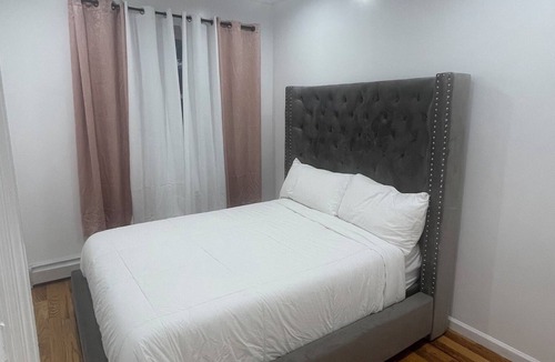 Williamsbridge Apartment | Luxury Apartment 3 Bed and 2 Bat