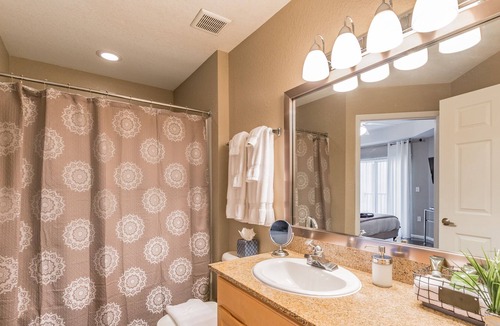 Channel District Apartment | Luxury Apartment - all the amenities!