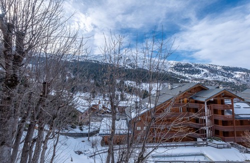 Meribel Centre Apartment | Luxury apartment for 10, terraces, concierge, Méribel