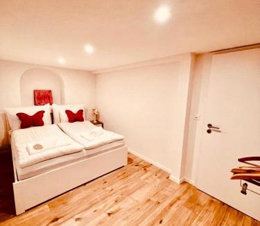Kublis Apartment | Luxury Apartment for WEF and Ski